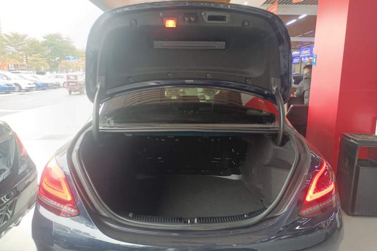 Used Mercedes-Benz C-Class 2019 Restyled C 260 L Sport Edition Trunk