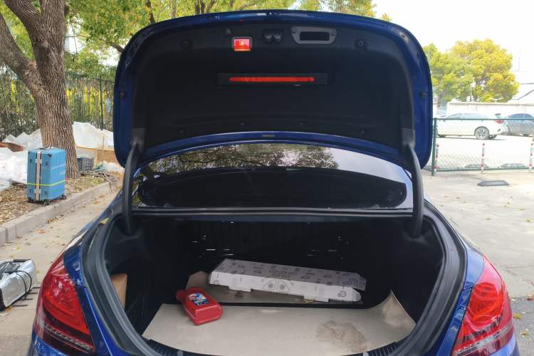 Used Mercedes-Benz C-Class 2019 Restyled C 260 L Sport Edition Trunk