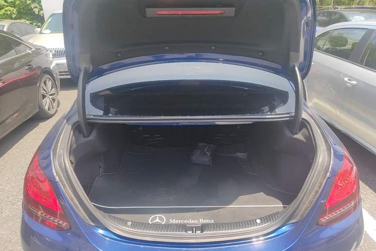 Used Mercedes-Benz C-Class 2019 Restyled C 260 L Sport Edition Trunk