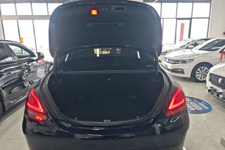 Used Mercedes-Benz C-Class 2019 Restyled C 260 L Sport Edition Trunk