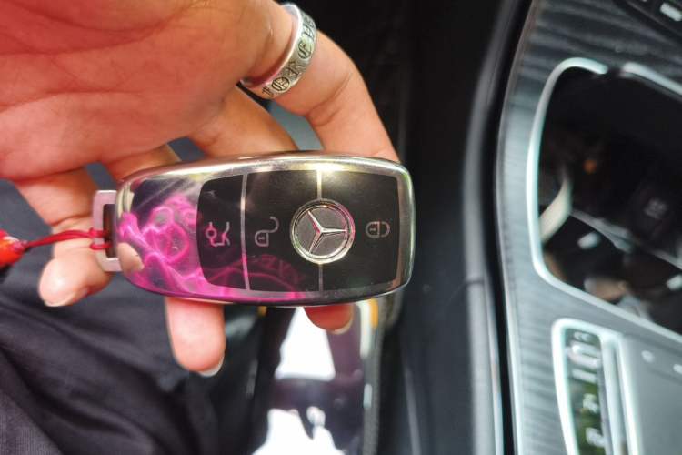 Used Mercedes-Benz C-Class 2019 C 180 L Fashion Edition Sport Version Vehicle Key