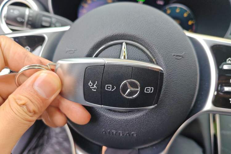 Used Mercedes-Benz C-Class 2019 C 260 Estate Vehicle Key