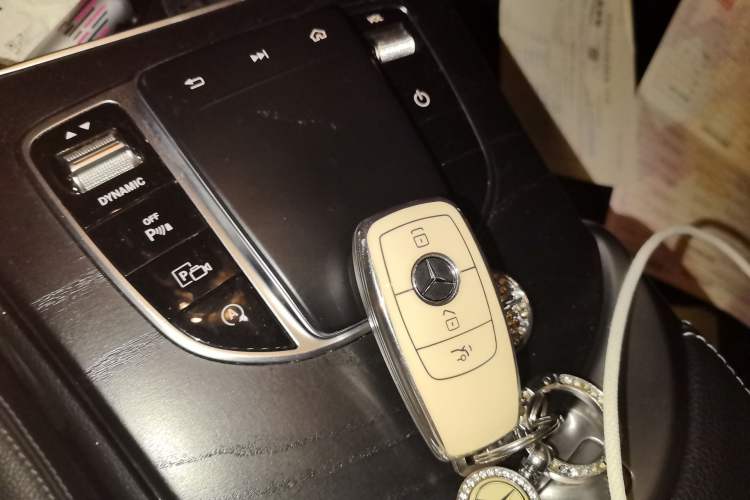 Used Mercedes-Benz C-Class 2019 C 180 L Fashion Edition Sport Version Vehicle Key