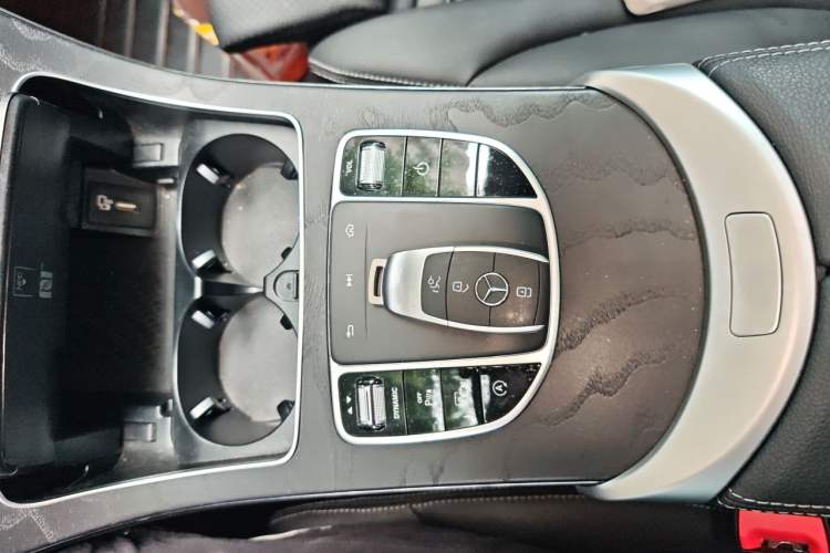 Used Mercedes-Benz C-Class 2019 Restyled C 260 L Sport Edition Vehicle Key