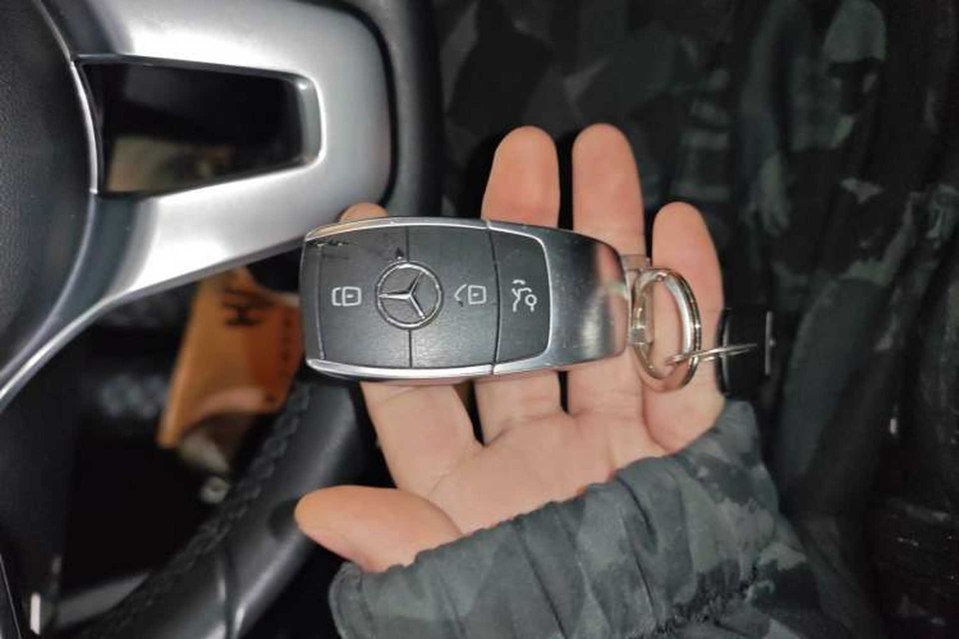 Used Mercedes-Benz C-Class 2019 C 180 L Fashion Edition Sport Version Vehicle Key