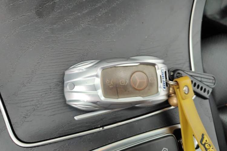 Used Mercedes-Benz C-Class 2019 C 260 Estate Vehicle Key