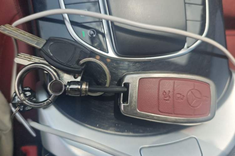 Used Mercedes-Benz C-Class 2019 C 260 Sport Edition Vehicle Key