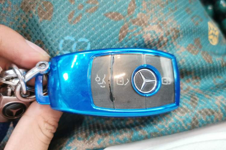 Used Mercedes-Benz C-Class 2019 Restyled C 260 L Sport Edition Vehicle Key