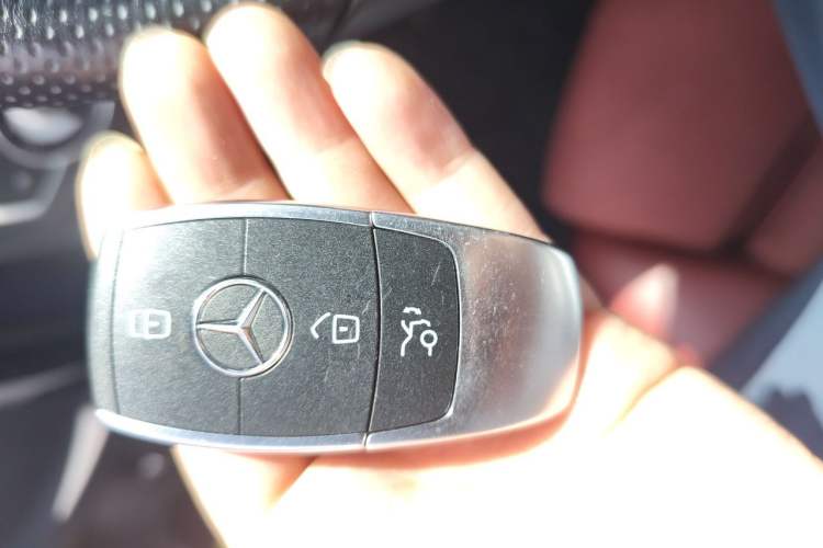 Used Mercedes-Benz C-Class 2019 C 260 Sport Edition Vehicle Key