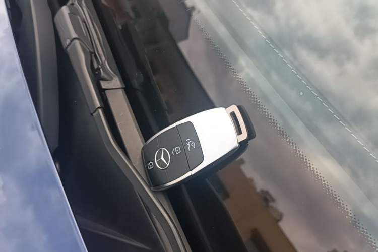 Used Mercedes-Benz C-Class 2019 Restyled C 260 L Sport Edition Vehicle Key