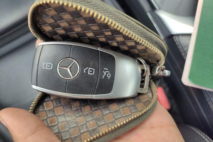 Used Mercedes-Benz C-Class 2019 C 260 Estate Vehicle Key