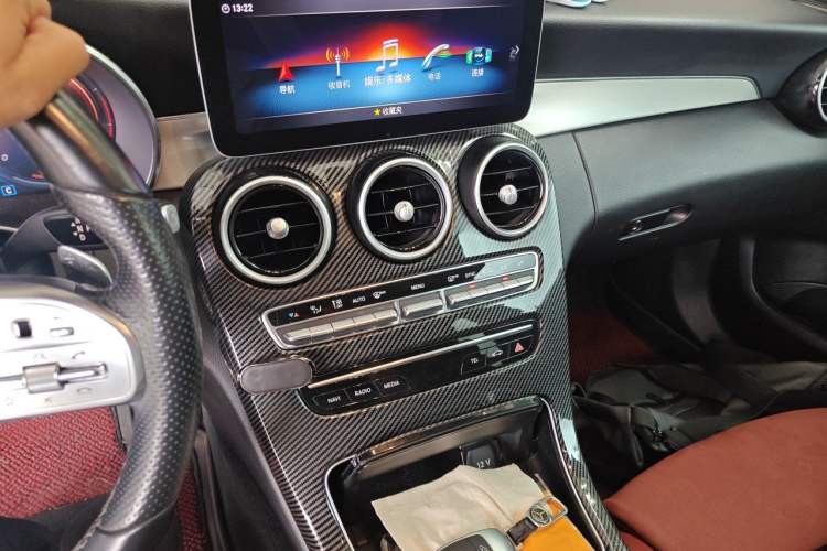 Used Mercedes-Benz C-Class 2019 C 260 Sport Edition Audio And AC Panel