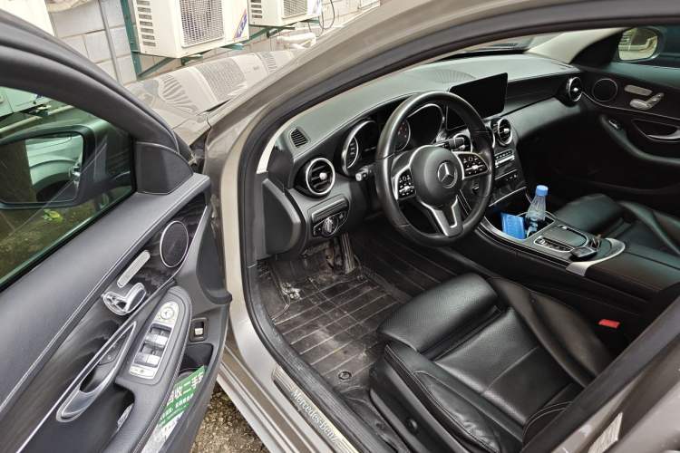 Used Mercedes-Benz C-Class 2019 C 260 L Sport Edition Driver Seat