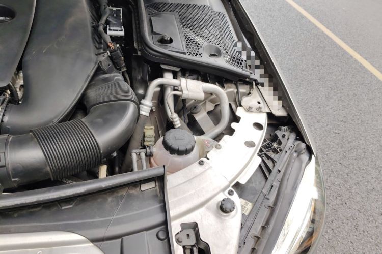 Used Mercedes-Benz C-Class 2019 Restyled C 260 L Sport Edition Engine Bay Left