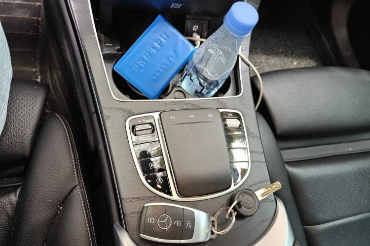 Used Mercedes-Benz C-Class 2019 C 260 L Sport Edition Gear Lever