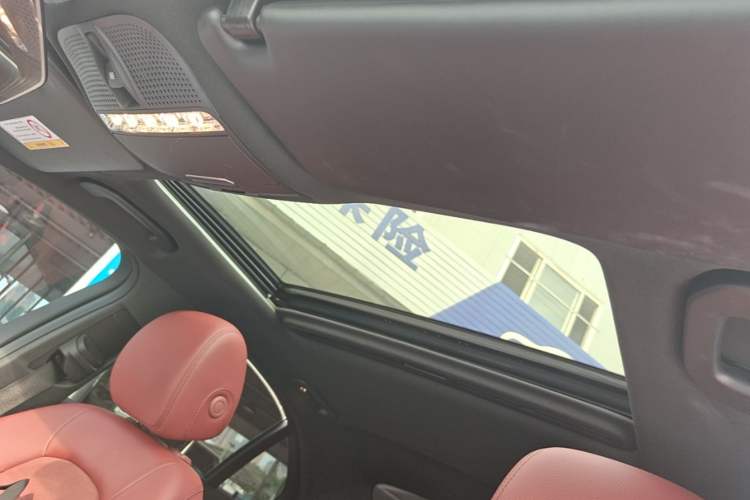 Used Mercedes-Benz C-Class 2019 C 260 Sport Edition Headliner
