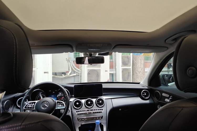Used Mercedes-Benz C-Class 2019 C 260 L Sport Edition Headliner