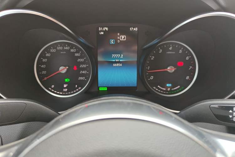 Used Mercedes-Benz C-Class 2019 C 260 Sport Edition Instrument Cluster
