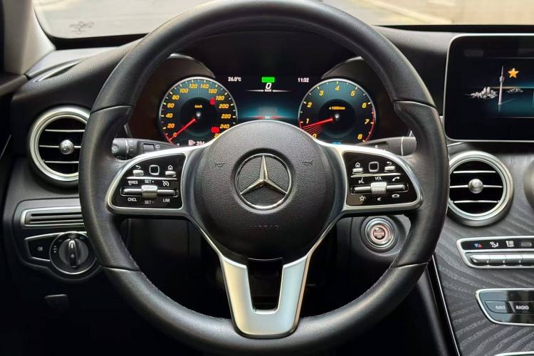 Used Mercedes-Benz C-Class 2019 C 260 Estate Interior 2