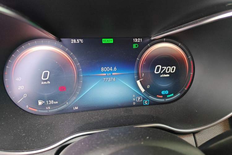 Used Mercedes-Benz C-Class 2019 C 260 Sport Edition Odometer Close Up