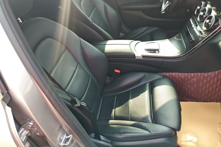 Used Mercedes-Benz C-Class 2019 C 180 L Fashion Edition Sport Version Right Front Seat