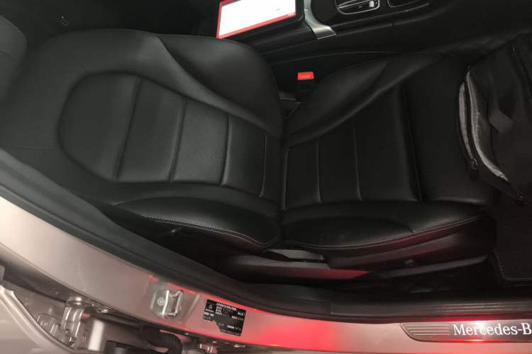 Used Mercedes-Benz C-Class 2019 Restyled C 260 L Sport Edition Right Front Seat