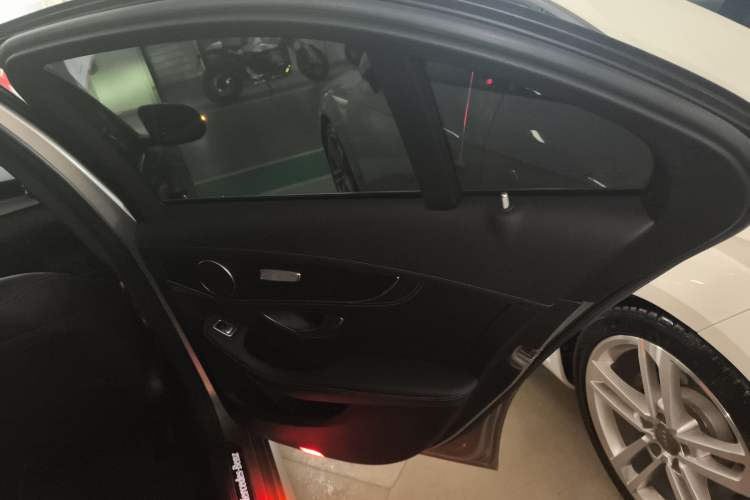 Used Mercedes-Benz C-Class 2019 Restyled C 260 L Sport Edition Right Rear Door Interior