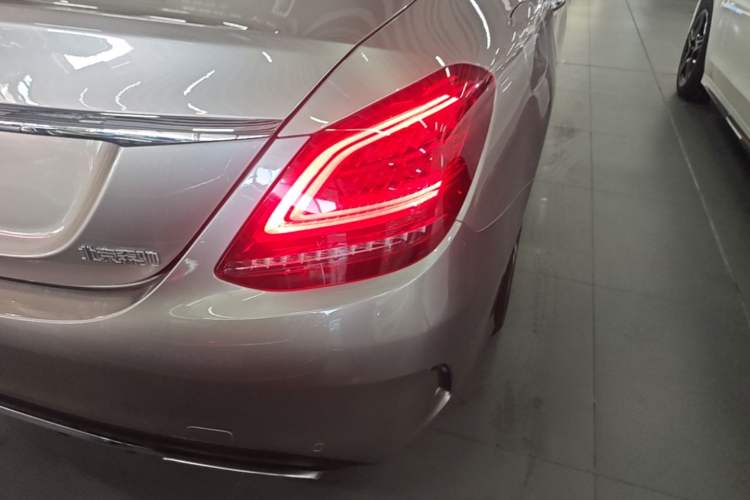 Used Mercedes-Benz C-Class 2019 C 260 L Sport Edition Right Rear Taillight
