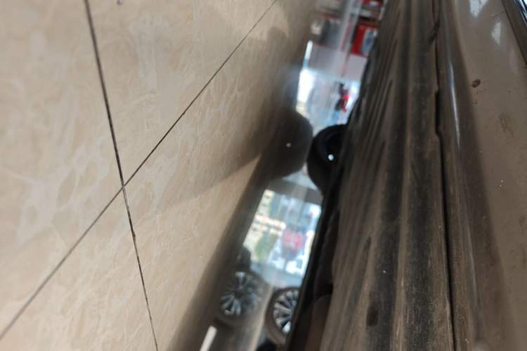 Used Mercedes-Benz C-Class 2019 C 260 Sport Edition Right Side Sill