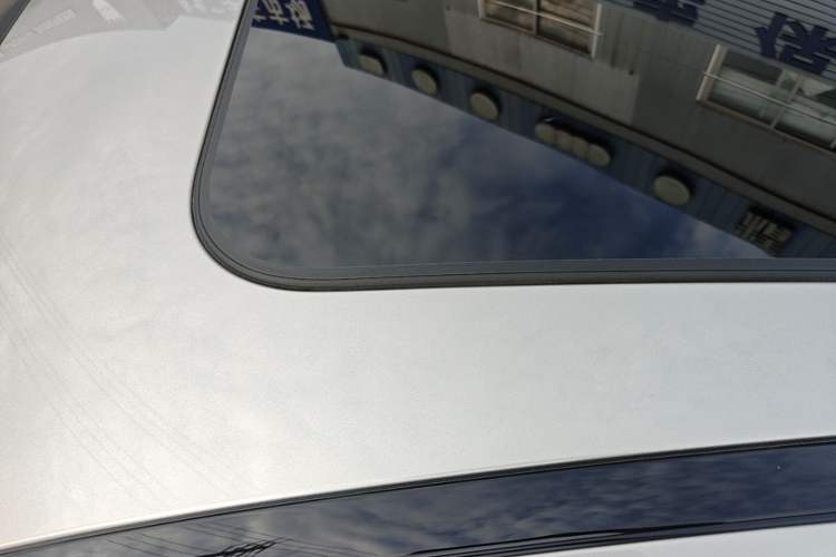 Used Mercedes-Benz C-Class 2019 C 260 Sport Edition Roof