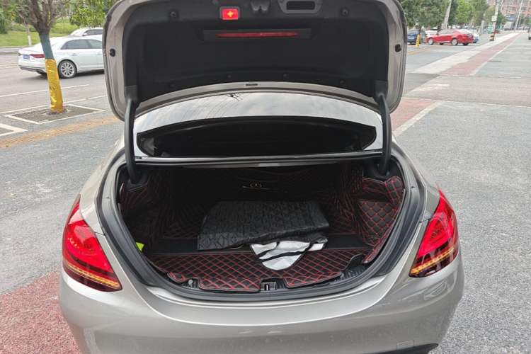 Used Mercedes-Benz C-Class 2019 C 260 Sport Edition Trunk
