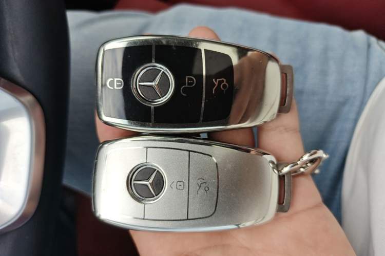 Used Mercedes-Benz C-Class 2019 C 260 Sport Edition Vehicle Key
