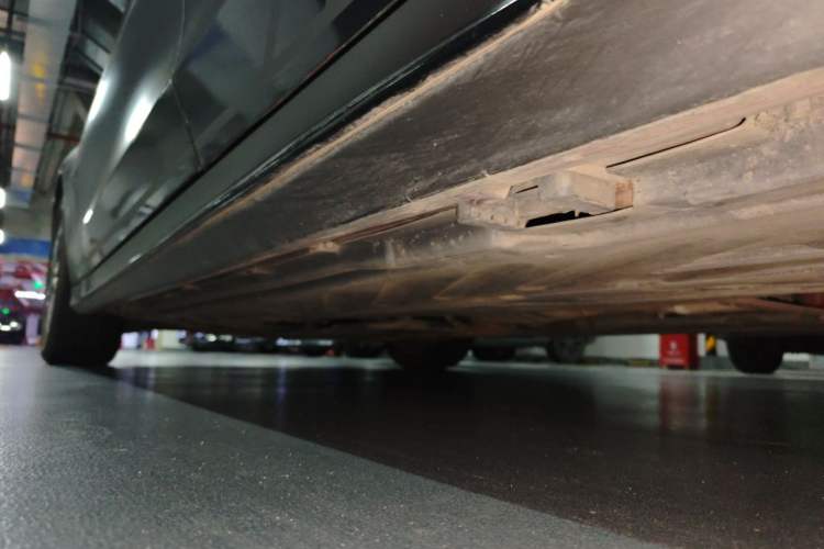 Used Mercedes-Benz C-Class 2019 C 180 L Dynamic Sports Edition Chassis Rear Left