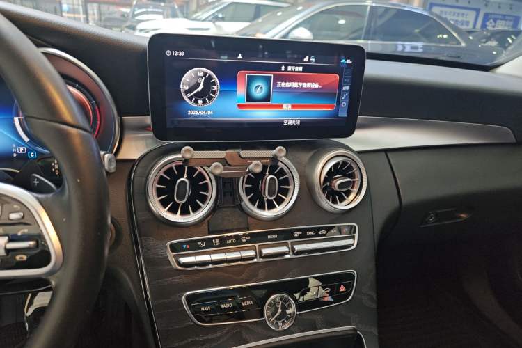 Used Mercedes-Benz C-Class 2019 C 260 Estate Audio And AC Panel