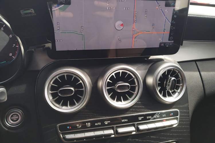 Used Mercedes-Benz C-Class 2019 C 260 4MATIC Coupe Audio And AC Panel