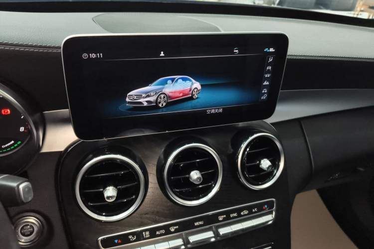Used Mercedes-Benz C-Class 2019 C 260 L Sport Edition Audio And AC Panel