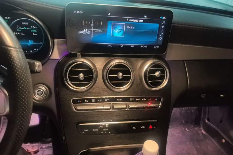 Used Mercedes-Benz C-Class 2019 C 260 Coupe Audio And AC Panel