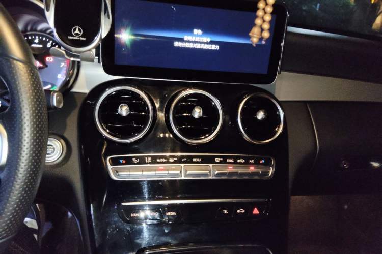 Used Mercedes-Benz C-Class 2019 C 260 Sport Edition Audio And AC Panel