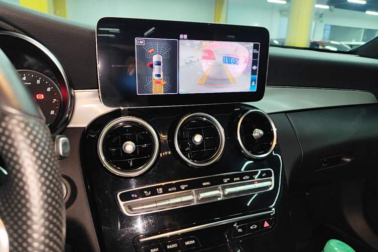 Used Mercedes-Benz C-Class 2019 C 260 Sport Edition Audio And AC Panel