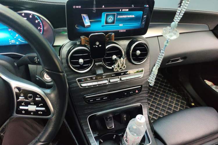 Used Mercedes-Benz C-Class 2019 C 260 L Sport Edition Audio And AC Panel