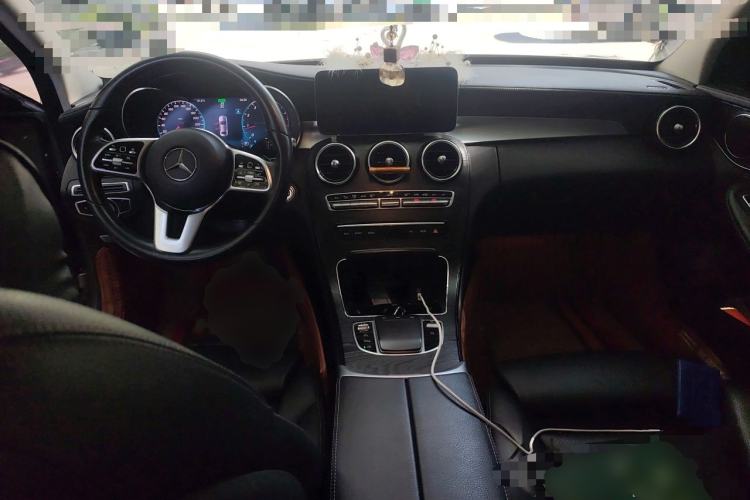 Used Mercedes-Benz C-Class 2019 Restyled C 260 L Sport Edition Center Console