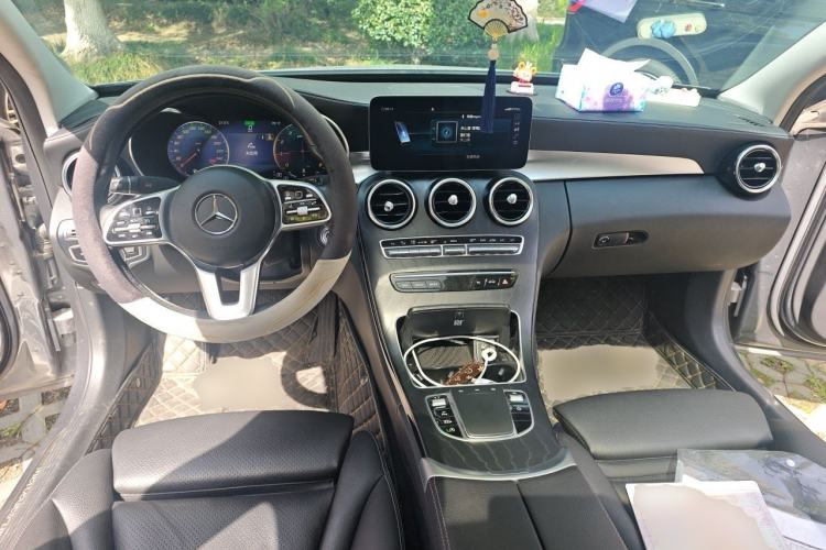 Used Mercedes-Benz C-Class 2019 Restyled C 260 L Sport Edition Center Console