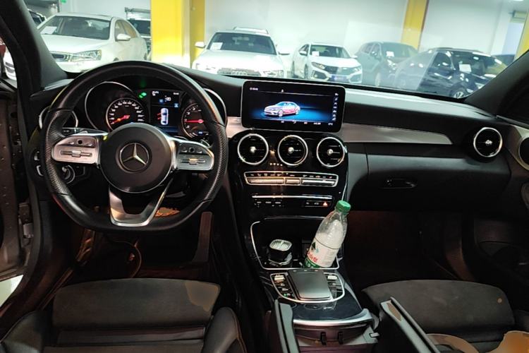 Used Mercedes-Benz C-Class 2019 C 260 Sport Edition Center Console