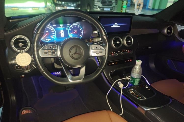 Used Mercedes-Benz C-Class 2019 C 260 Coupe Center Console