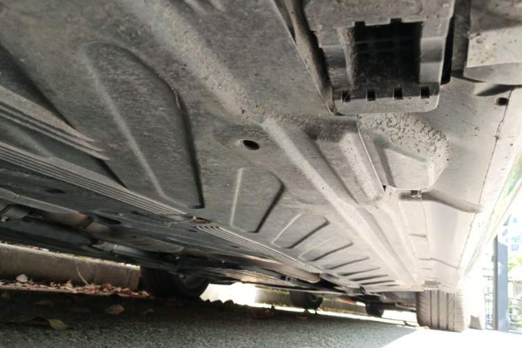 Used Mercedes-Benz C-Class 2019 C 260 Sport Edition Chassis Rear Right