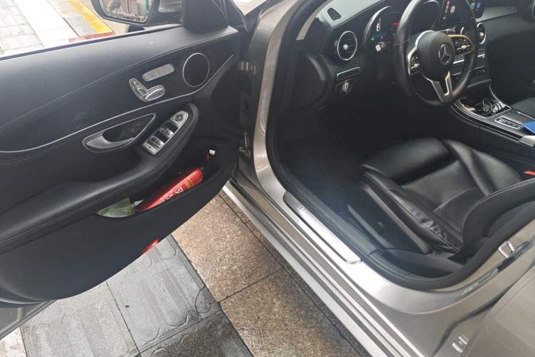 Used Mercedes-Benz C-Class 2019 C 260 L Sport Edition Driver Seat