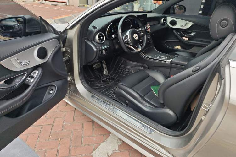 Used Mercedes-Benz C-Class 2019 C 260 Coupe Driver Seat