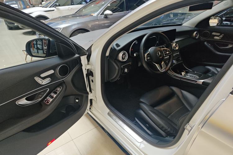 Used Mercedes-Benz C-Class 2019 C 260 Estate Driver Seat