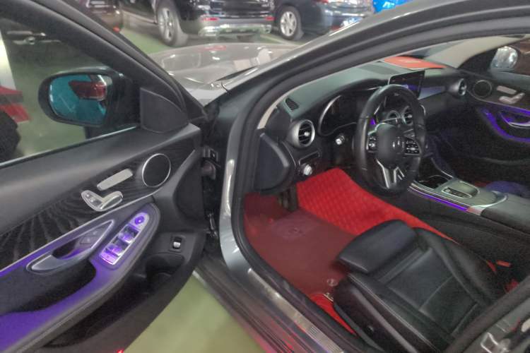 Used Mercedes-Benz C-Class 2019 C 260 Estate Driver Seat