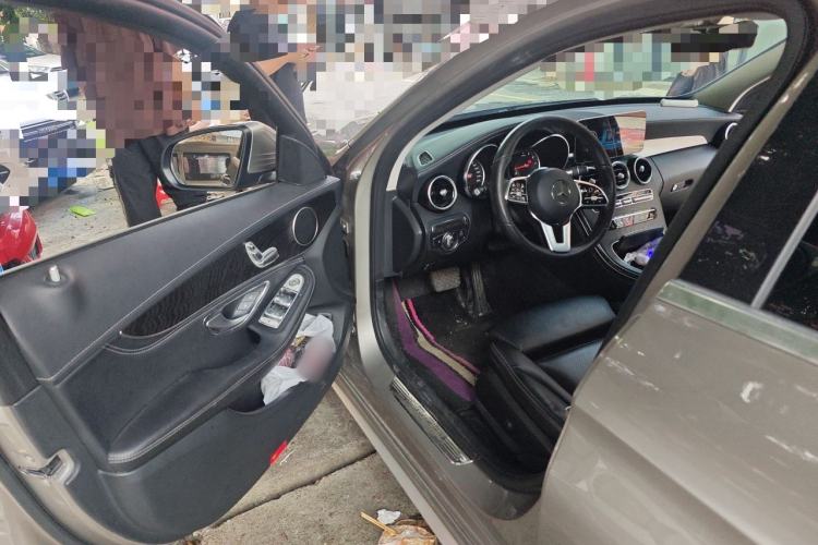 Used Mercedes-Benz C-Class 2019 C 180 L Fashion Edition Sport Version Driver Seat